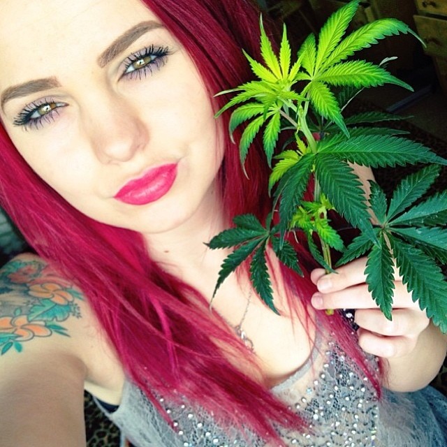 ♡☮ @tee_thugs ☮♡ Featured Model on TheMarijuanaModels.com ❀Tag→