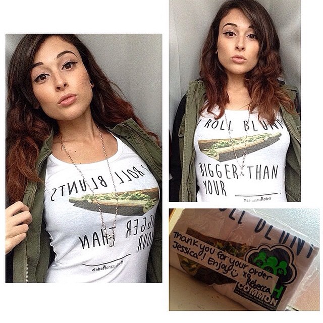 Ft Model @jessmariee333
Looking gorg in her new "I Roll Blunts Bigger Than Your ______" tank!!!!
️️️️️️️️️️️
Get your tee, tank or crop at
.::SHOP.KUSHCOMMON.COM::.