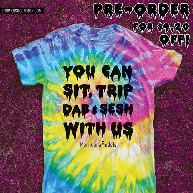 You Can tees are back in stock!!!! If you pre-order by Thursday you'll save $4.20!Price is already reduced on the site so no need for a code!
📬Starts shipping this week.
🌍We ship worldwide!
Link to our shop in my bio. 
There's also some one of a kind tanks still in stock!
✽✿SPREAD LOVE✿✽