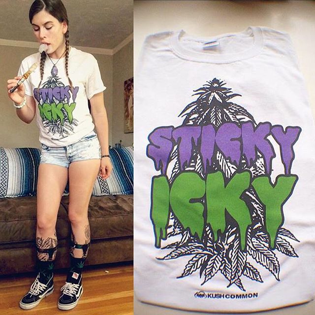 🏾@tokingtaurus🏼
Enjoying Mary Jane in her STICKY ICKY tee from our shop!🍐
️Now also available as a crop top or men's or women's tank️
Use "summerdaze" for 10% off!
📬Link to shop in our bio!