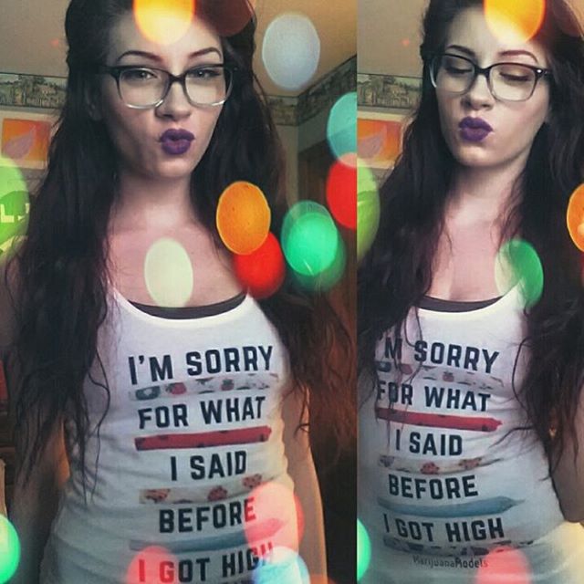 @thelittle__errrlmaid got her I'm Sorry tank she picked out after being a winner in our Holidaze giveaway!!😬
& Don't forget... Today & tomorrow are the last days to order in time for the 25th! 
Visit us at www.shop.kushcommon.com for lots of great gifties!😇🌲