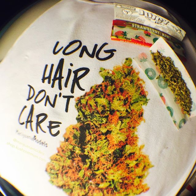 I like my nugs hairy, how bout you?
.::.
Don't miss out on our last sale of the year! Crops are $16 & tees/tanks are $13 with 30% off code "holidaze"! Ends midnight!
www.shop.kushcommon.com