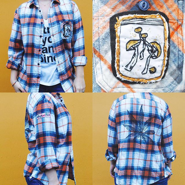 Golden Teacher Unisex flannel available in our shop along with 🌲Forest Dweller🌲 and Ghost OG
Check em out at the link in my bio
One of a kind so snag one quick!