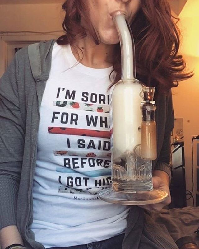 @cannakatie gettin that 🍼🍼🍼 in our "I'm Sorry" tee!😛
Get yours in our shop! Link in bio