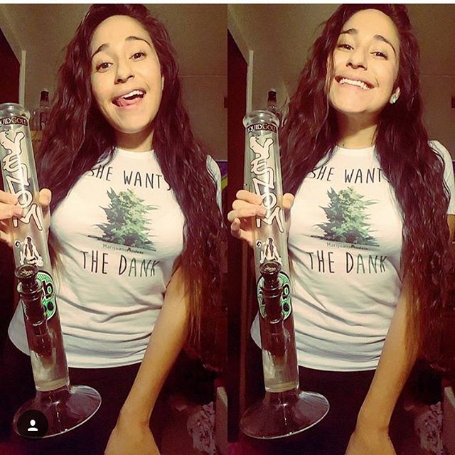 Our girl @damnbabydeee wants the D..ank!️
Get this top at the link in my bio www.shop.kushcommon.com